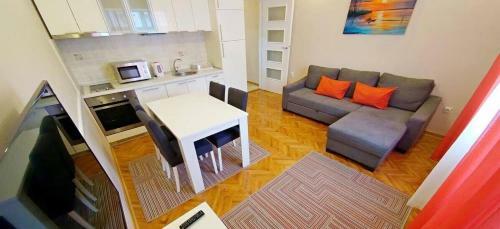 Downtown Apartments