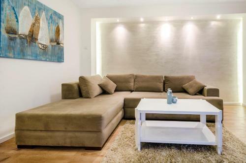 Impulse Apartment