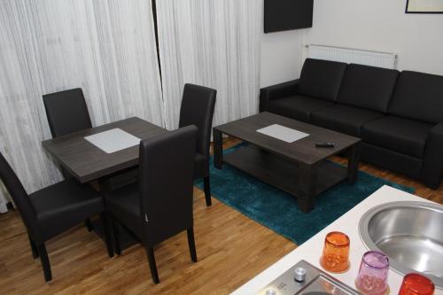 Hostal Wake Up Apartments And Rooms