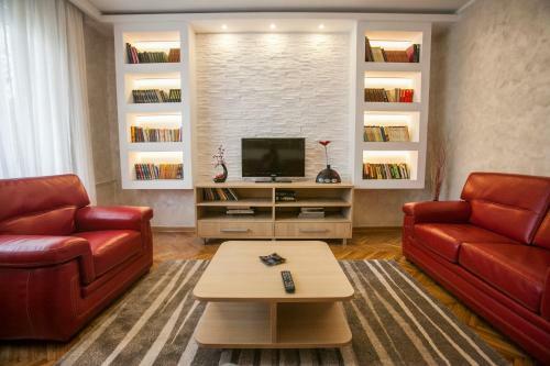 Central Apartment Happy Four
