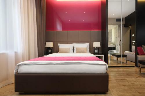 Hostal Maccani Luxury Suites