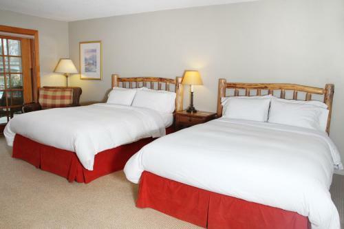 The Lodge At Riverside