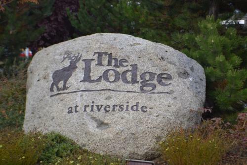 The Lodge At Riverside