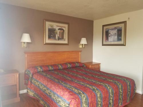Motel Tiffany Inn Corona