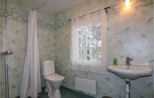 Two-bedroom Holiday Home In Animskog