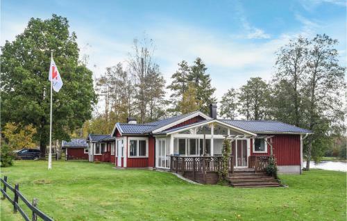 Four-bedroom Holiday Home In Ambjornarp