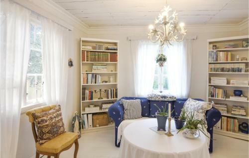 Three-bedroom Holiday Home In Dals Rostock