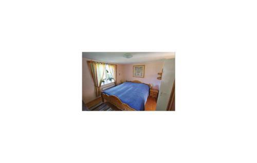 Three-bedroom Holiday Home In Hallaryd