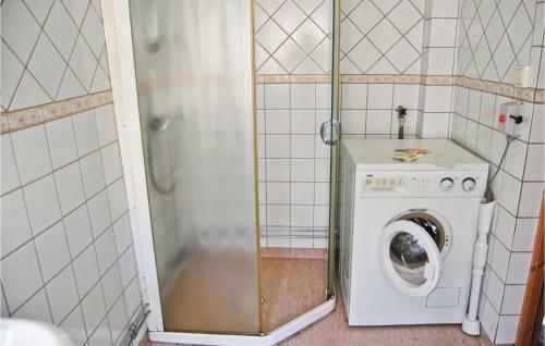 One-bedroom Holiday Home In Habo