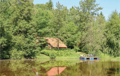 Two-bedroom Holiday Home In Lidhult