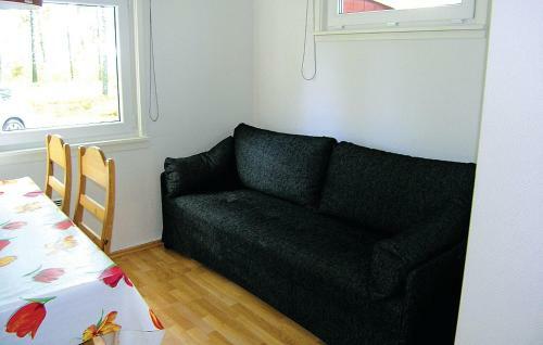 Holiday Home N�glinge R�dala O-948