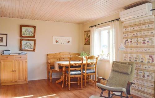 Three-bedroom Holiday Home In Morup