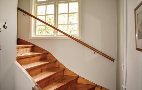 Three-bedroom Holiday Home In Mantorp