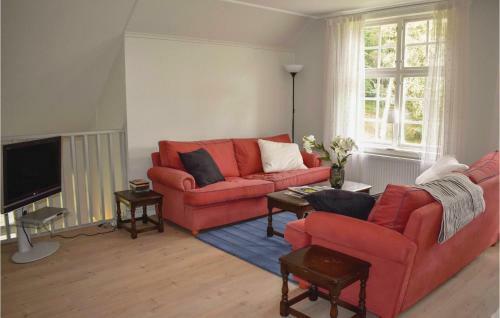 Three-bedroom Holiday Home In Mantorp