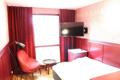 H�llsn�s Hotell & Konferens