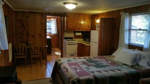 Lodge Hidden Rest Cabins