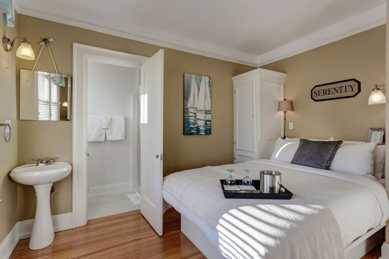 Bed & Breakfast Nantucket Inn