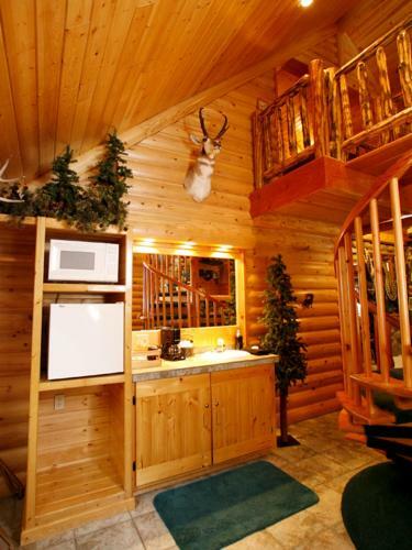 Hotel Black Swan Inn Luxurious Theme Rooms