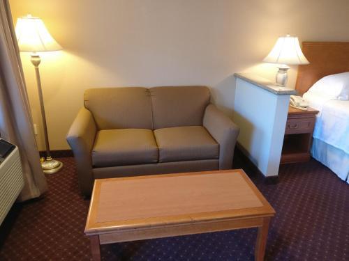 Motel Burbank Inn And Suites