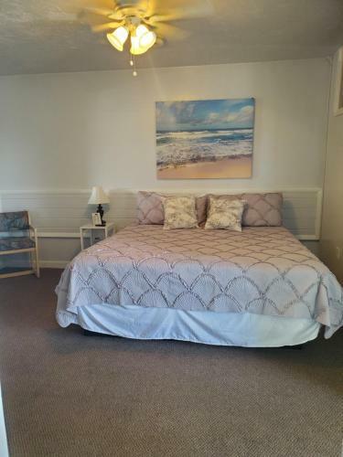 Hotel Coastal Waters Inn