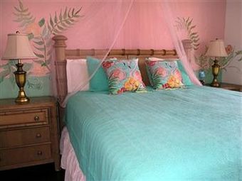 Bed & Breakfast Inn On The Avenue