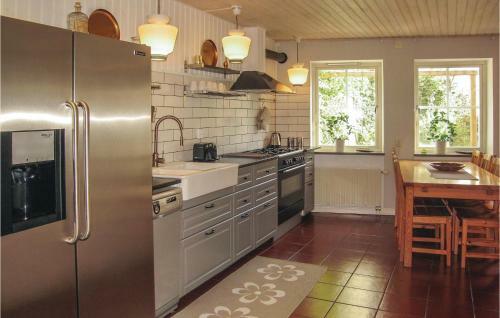 Three-bedroom Holiday Home In Ystad