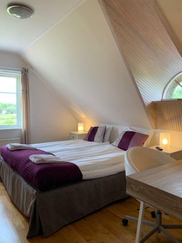 Kvinnab�ske Krog & Hotel
