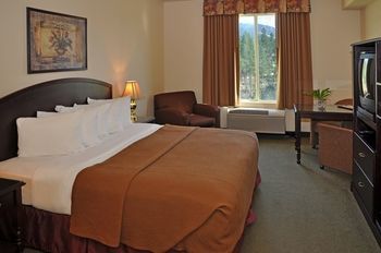 Hotel Oxford Suites Spokane Valley