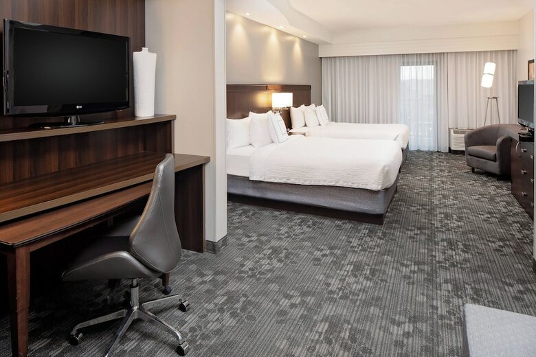 Hotel Courtyard Houma
