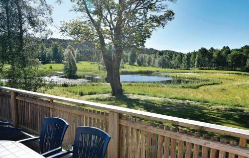 Six-bedroom Holiday Home In Hogsater