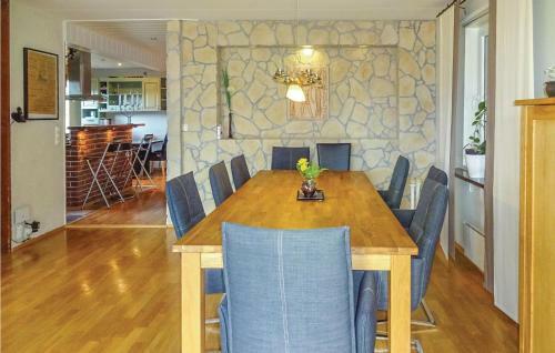 Four-bedroom Holiday Home In Hoganas