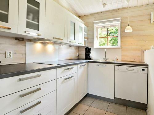 Three-bedroom Holiday Home In H�stveda