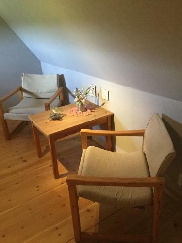 B&B Hann�sa G�rd