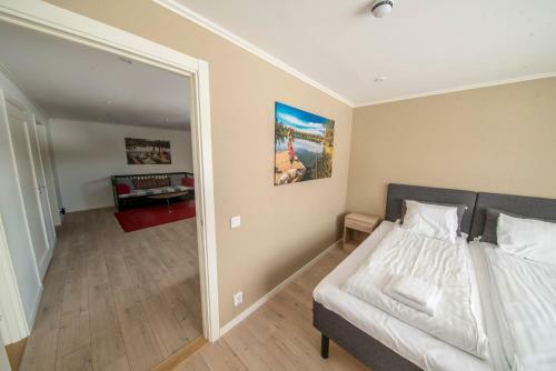 Hotel Pinetree Lodge