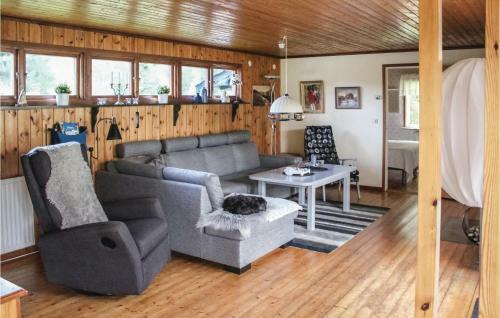 Three-bedroom Holiday Home In Nybrostrand