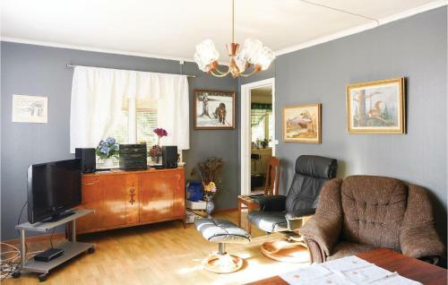 Two-bedroom Holiday Home In Munkfors