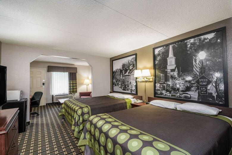 Super 8 West Motel Knoxville