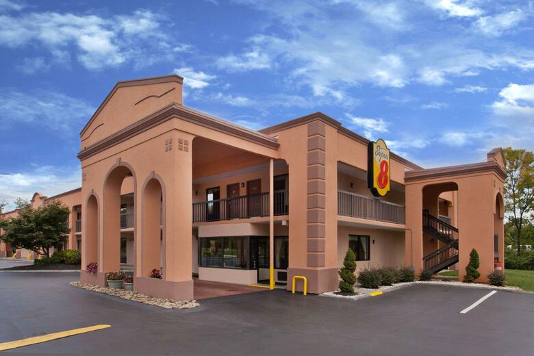 Super 8 West Motel Knoxville