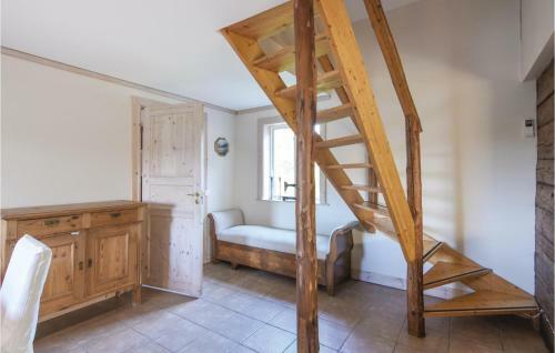 Three-bedroom Holiday Home In Lerdala