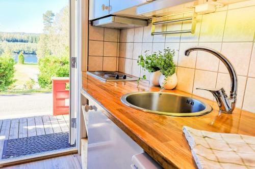 Hotel �rj�ng Camping & Stugor Sommarvik