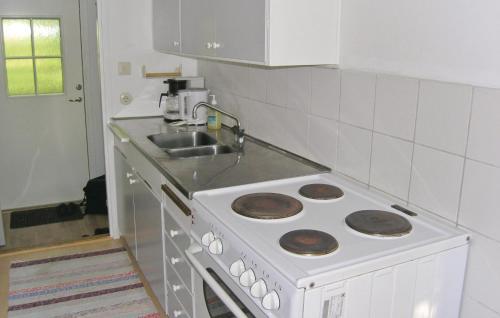 Holiday Home H�knehult Lidhult