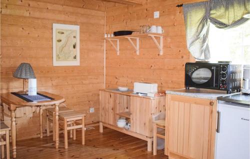 Two-bedroom Holiday Home In Fliseryd