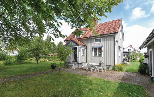 Two-bedroom Holiday Home In Rottneros