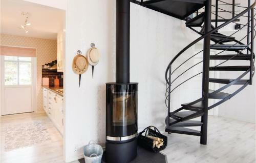 Four-bedroom Holiday Home In Torso