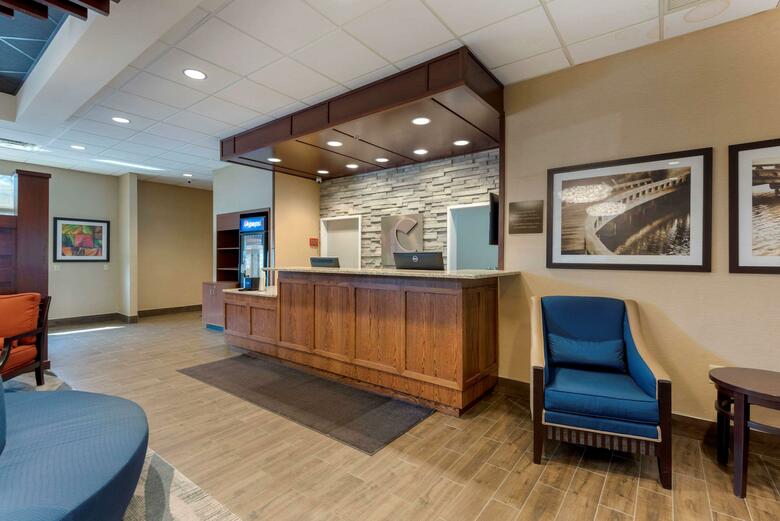 Hotel Comfort Inn University