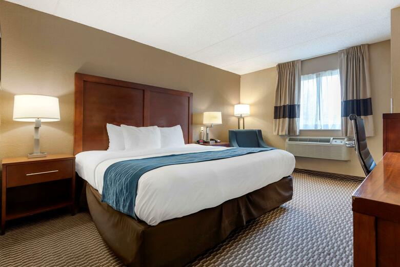 Hotel Comfort Inn University