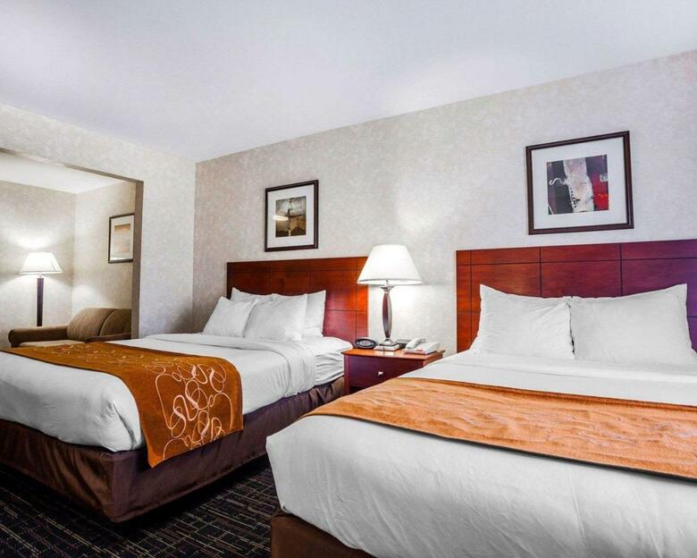 Hotel Comfort Suites - Independence