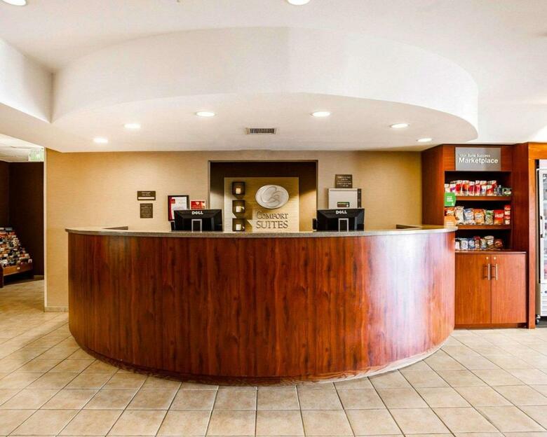 Hotel Comfort Suites - Independence