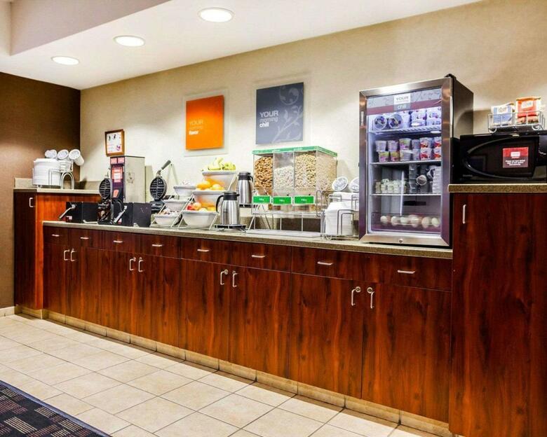Hotel Comfort Suites - Independence