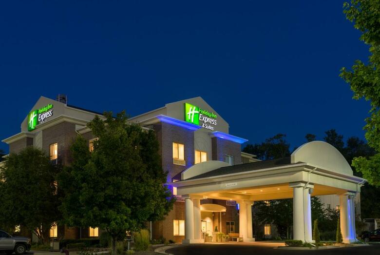 Hotel Holiday Inn Express Independence - Kansas City